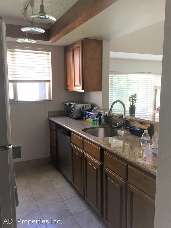 Building Photo - 2 br, 2 bath House - 11744 SW Boones Bend Dr.
