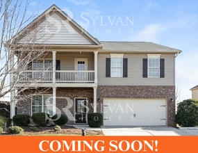 Building Photo - 420 Plamondon Dr