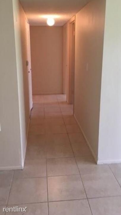 Building Photo - 2 br, 1 bath  - 1106 BENOIT FARMS RD