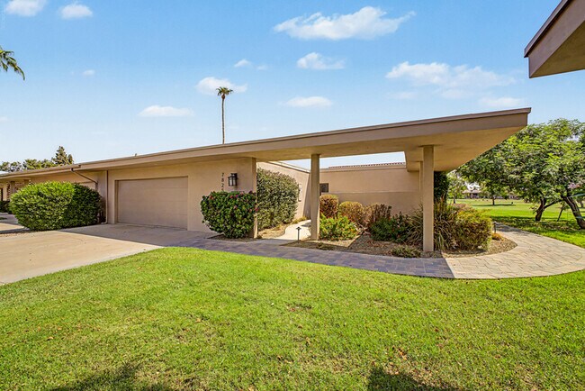 Foto del edificio - 7825 E San Carlos Rd