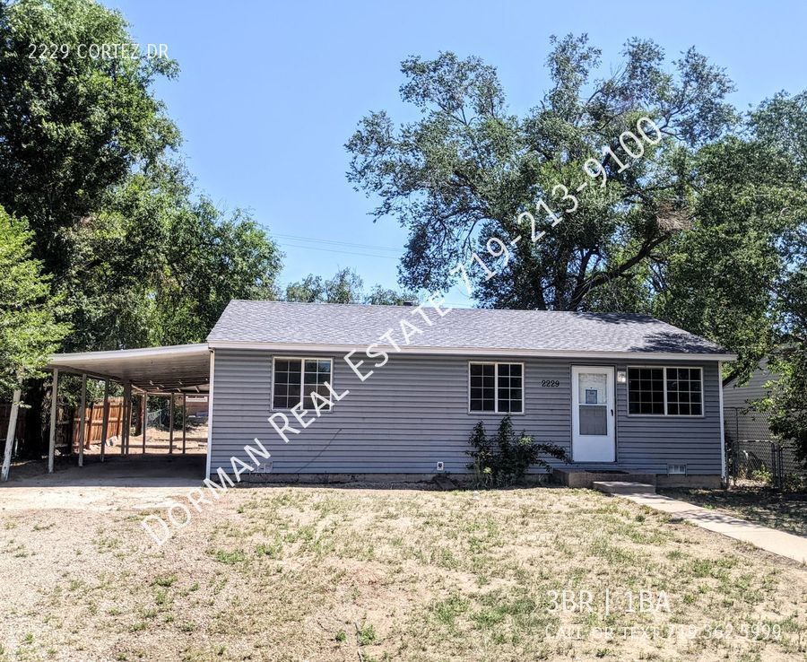 ROOMY RANCHER House for Rent in Colorado Springs, CO