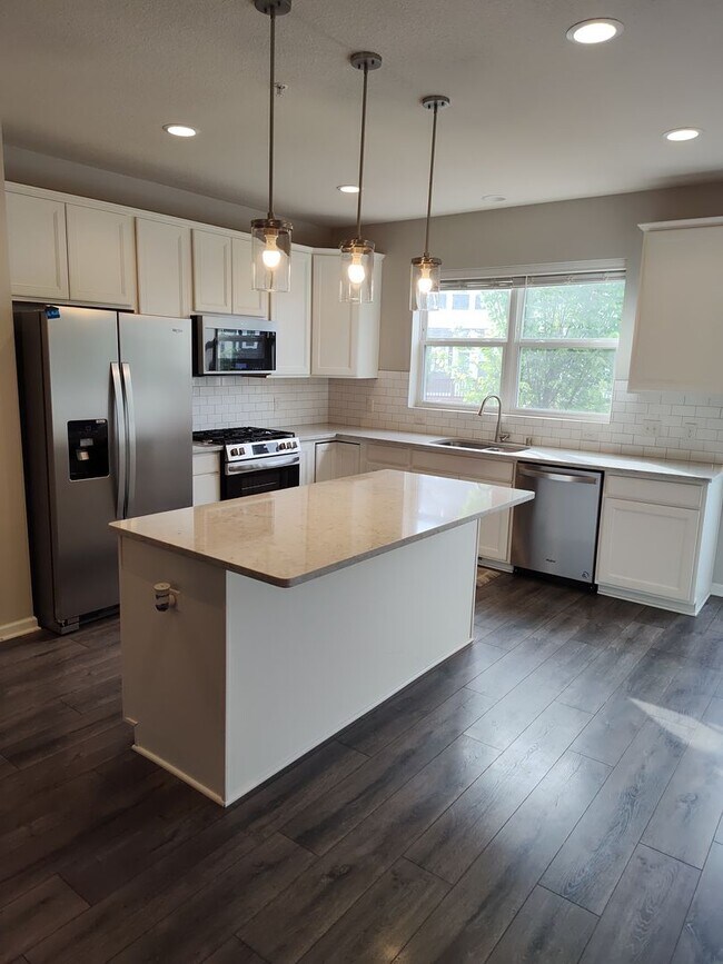 Foto del edificio - 5236 Hampton St NE