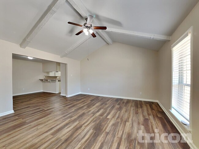 Building Photo - 10406 Kirkwren Dr