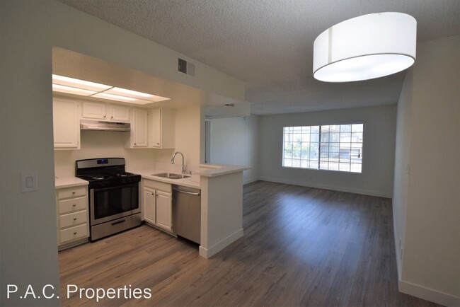 Building Photo - 1 br, 1 bath Apartment - 11416 Albers Stre...