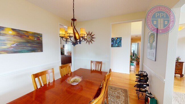 Building Photo - Gorgeous Single Level Home in Sought After...