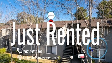 Building Photo - 900 Cambridge Dr