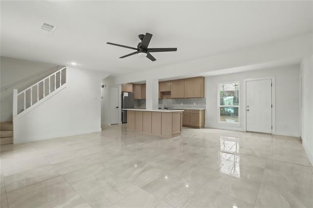 Foto del edificio - 1934 Creek Wood Ct