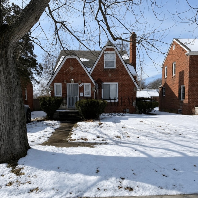 Building Photo - Coming Soon – Beautifully Updated Home *Coming Soon (Move-in ready by 6/1 or Sooner)*!
