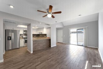 Building Photo - 1342 W Emerald Ave