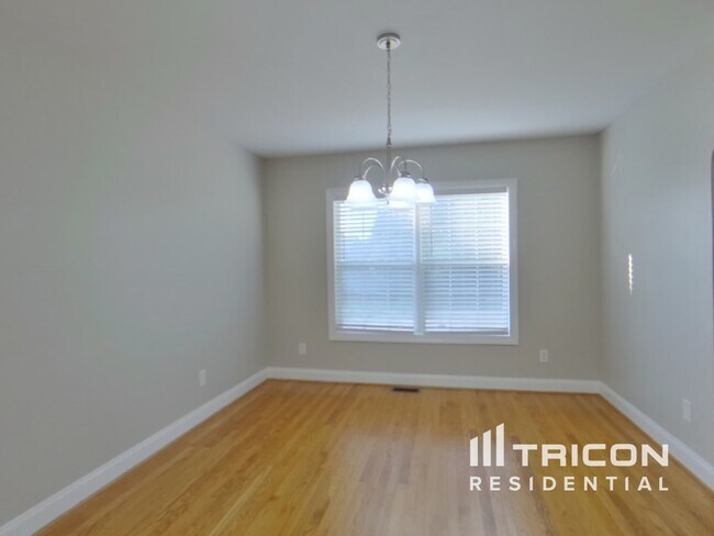 Foto del edificio - 6807 Ridge Haven Ln