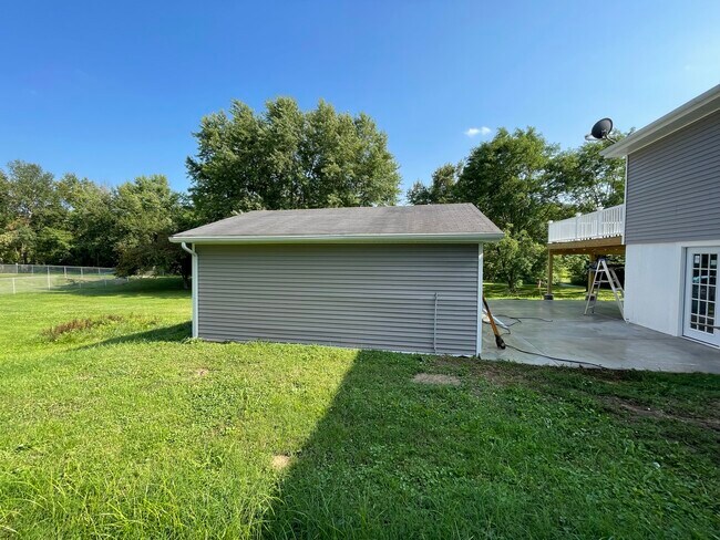 Foto del edificio - 241 Madison Ave