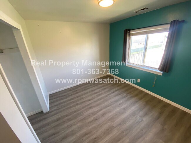 Building Photo - 4188 S Oak Meadows