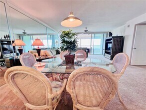 Building Photo - 25 Bluebill Ave