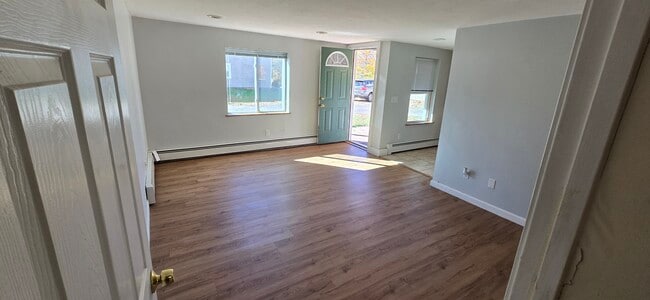 Living room - 103 S Main St
