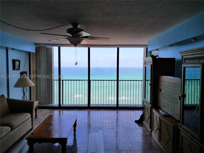 Foto del edificio - 2101 S Ocean Dr
