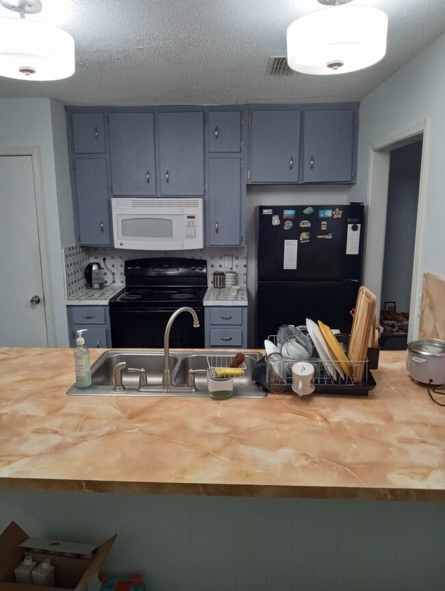 Building Photo - 2967 Edenderry Dr