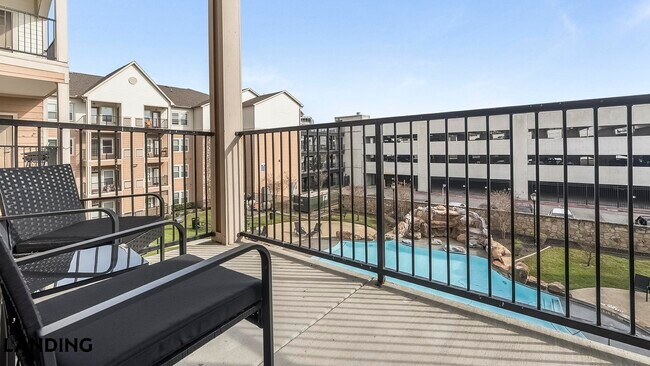 Foto del edificio - 522 Hancock Ave