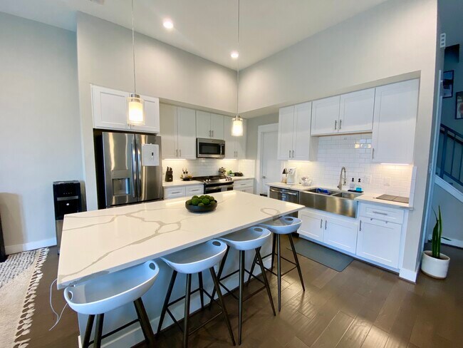 Foto del edificio - 1711 Freeman St