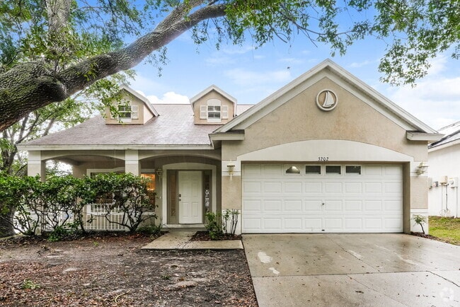 Building Photo - 3202 Shamrock Park Pl