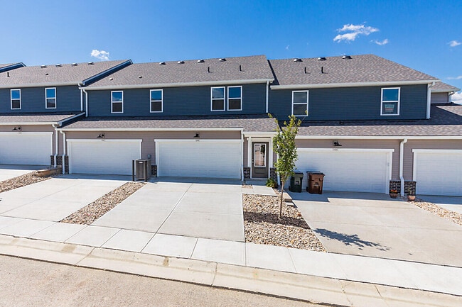 Building Photo - 8488 Concerto Ct