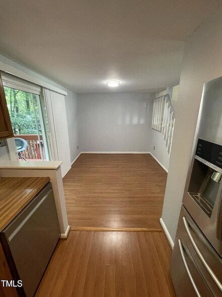 Foto del edificio - 7276 Shellburne Dr