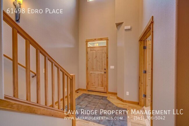 Building Photo - 61498 Edro Pl