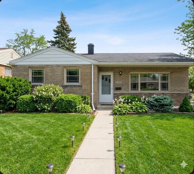 Photo - 5441 Benton Ave House