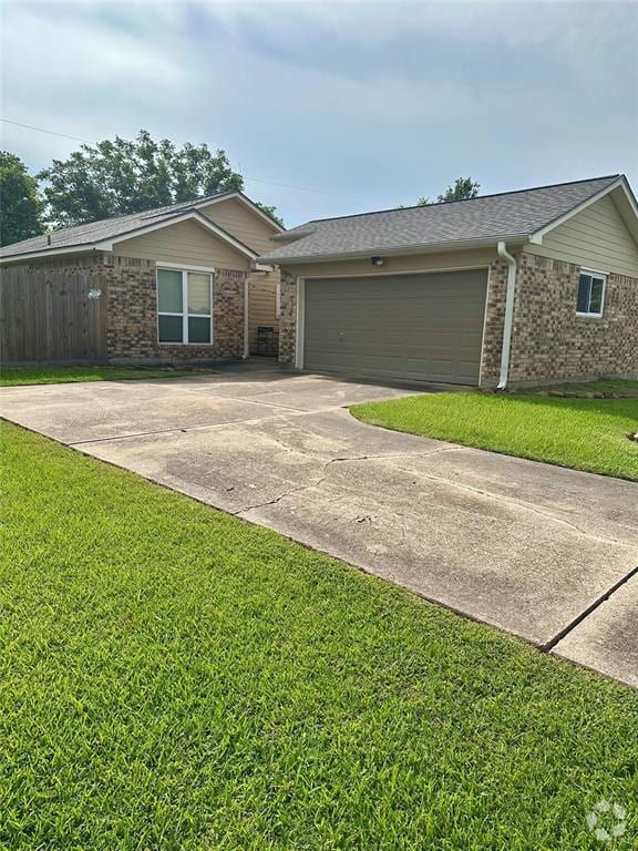 Building Photo - 6113 Fox Ridge Dr