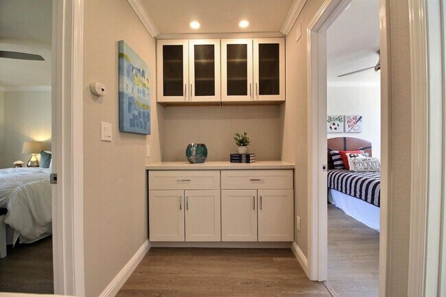 Building Photo - 3055 Treat Blvd