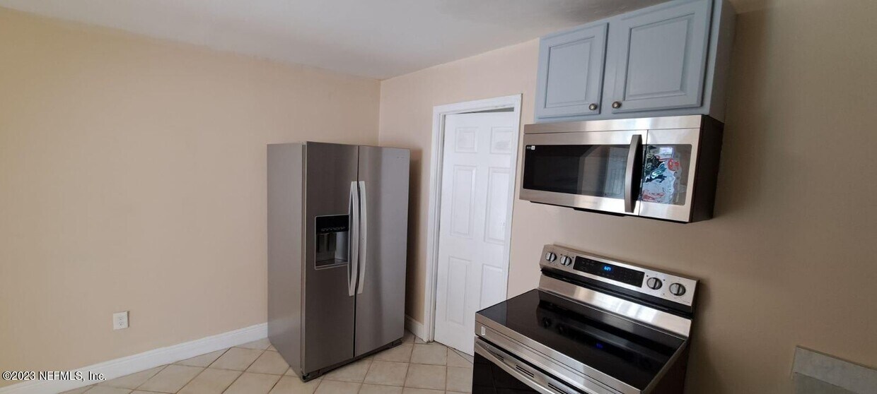 Foto principal - 602 Luna Ct