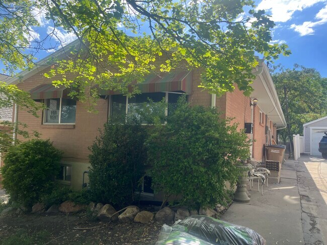 Exterior - 327 D St