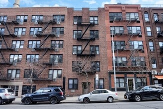 Building Photo - 1378 York Ave