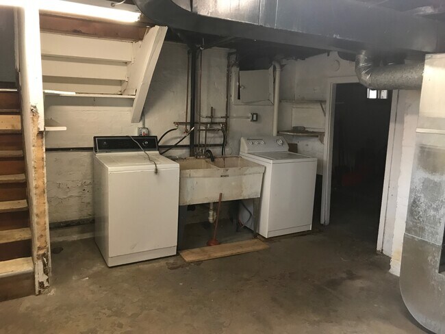 Foto del edificio - 2920 N Bremen St