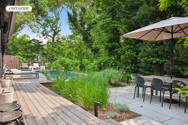 Building Photo - 19 Highwood
