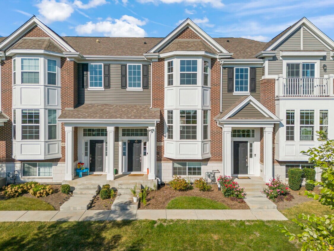 Primary Photo - 4415 Monroe Ct