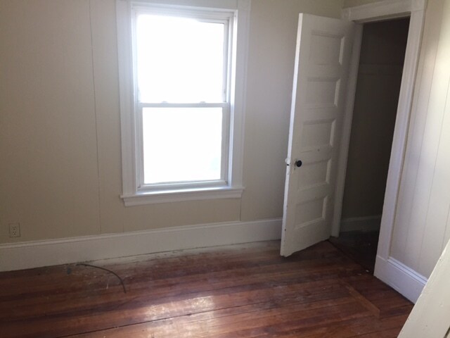 Building Photo - 34 Angell St