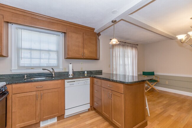 Building Photo - 55 Prescott Dr