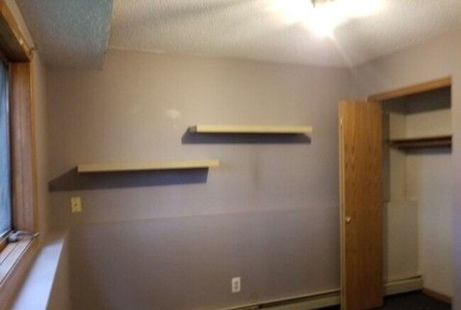 Building Photo - 322 Old Hwy 52