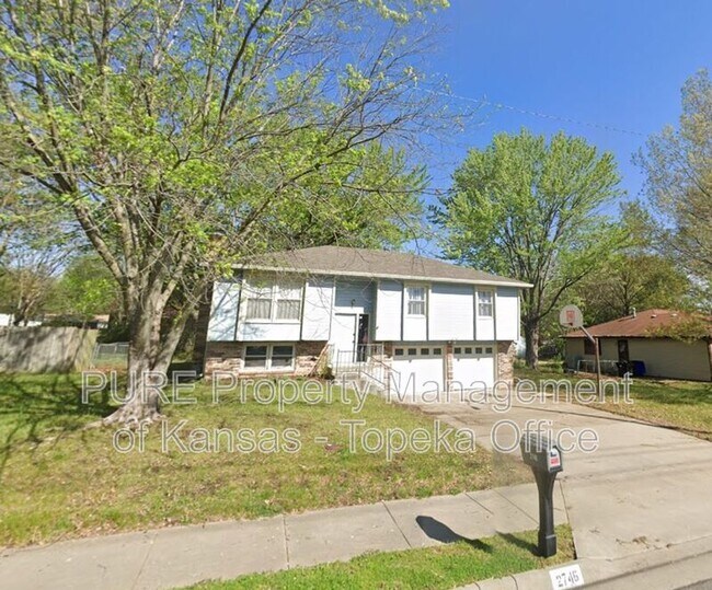 Foto del edificio - 2746 SE Lakeshore Blvd