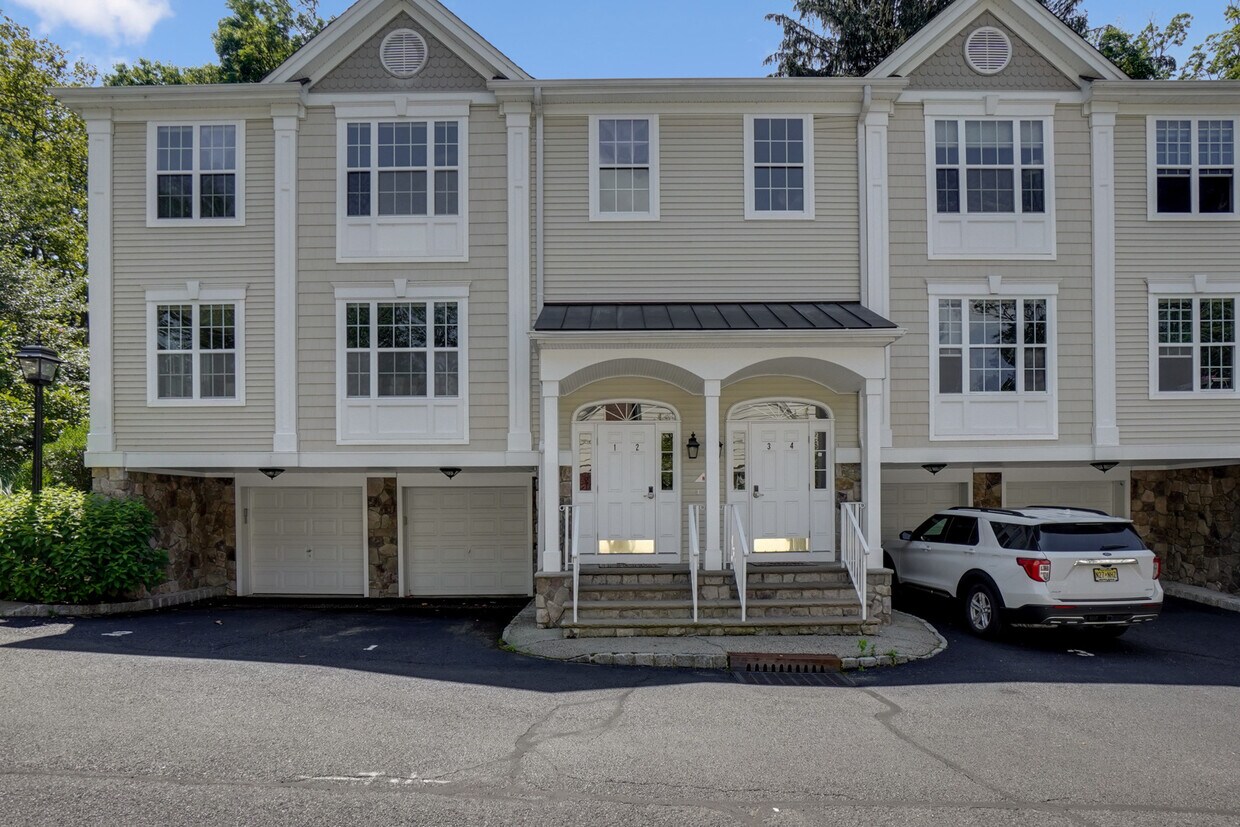 53 Division Ave Unit 4, Summit, NJ 07901 Condo for Rent in Summit, NJ