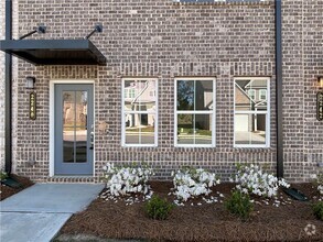 Building Photo - 2240 Whistler Wy NE