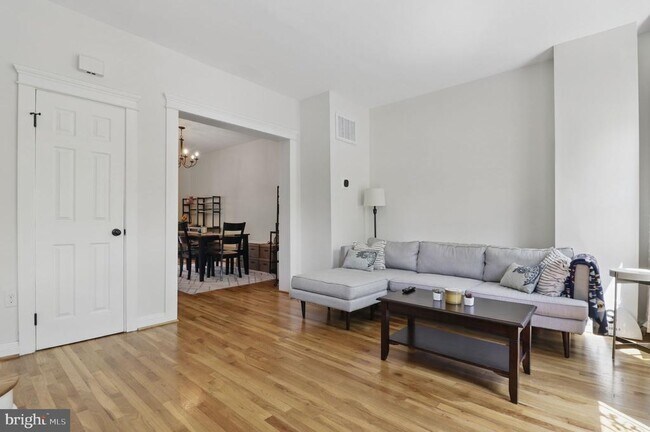 Foto del edificio - 2714 10th St NE