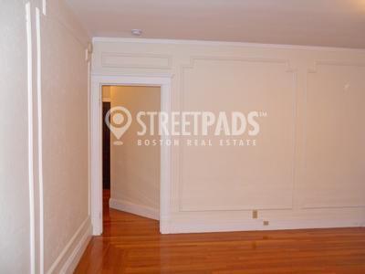 Building Photo - 1 bedroom in Malden MA 02148