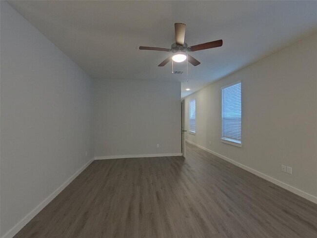 Building Photo - 2418 Cohorn Trl