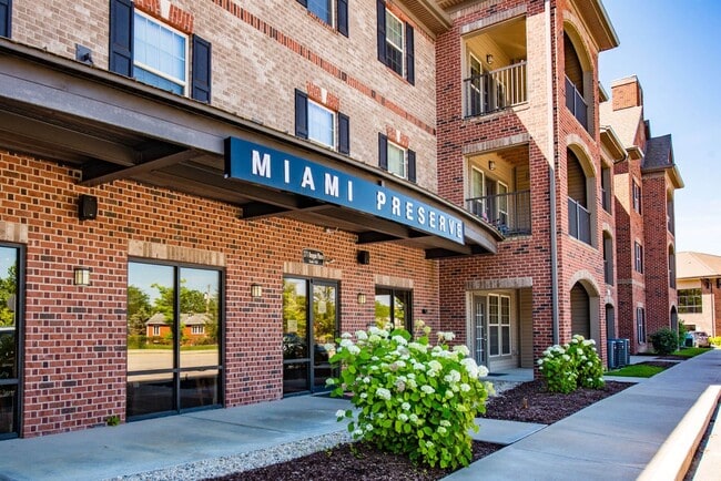 Miami Preserve - Leasing office - Entrance - Miami Preserve Apartments