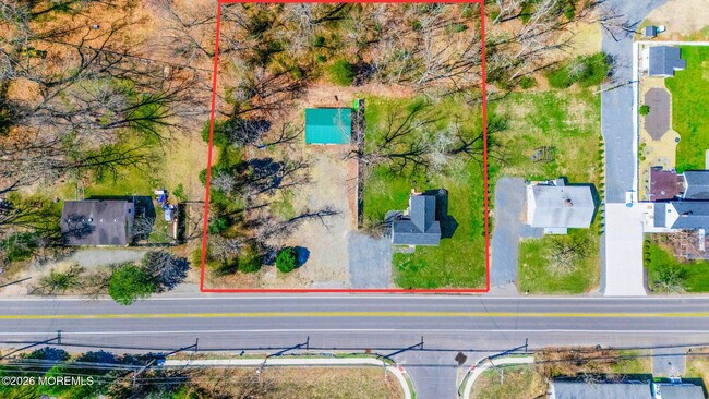 Foto del edificio - 26 Toms River Rd