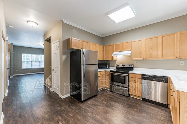 Foto del edificio - 1285 E Woodlawn Rd