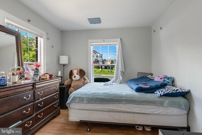 Foto del edificio - 8265 Glade Bank Dr