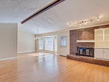 Building Photo - 3 bed 2 bath in the heart of Edmond!
