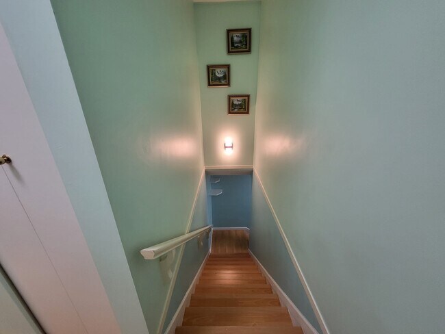 Photo du bâtiment - 2885 E Kent Av N